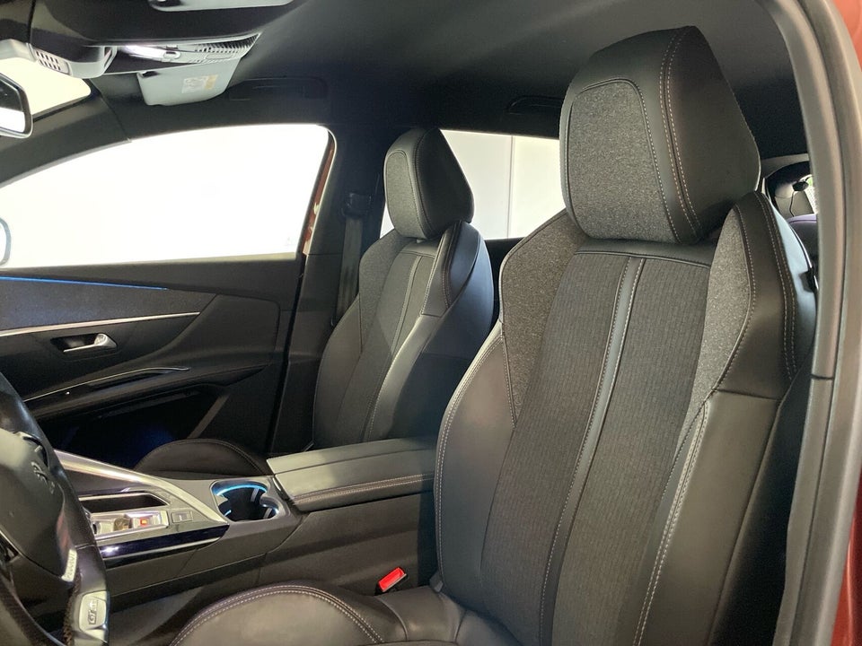 Peugeot 3008 1,6 e-THP 165 GT Line EAT6 5d