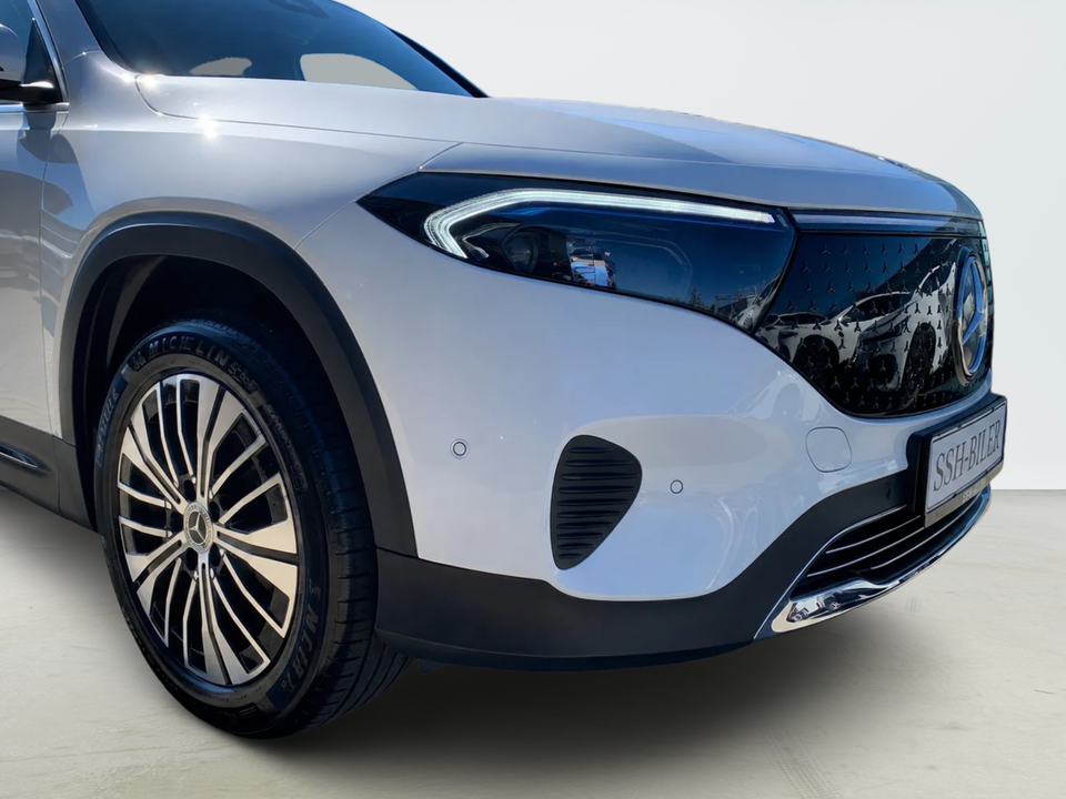 Mercedes EQB300 Progressive 4Matic 5d