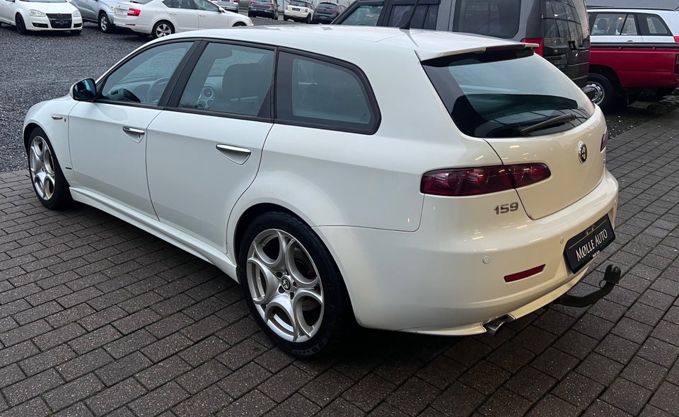 Alfa Romeo 159 2,4 JTDm 210 Ti Sportwagon 5d