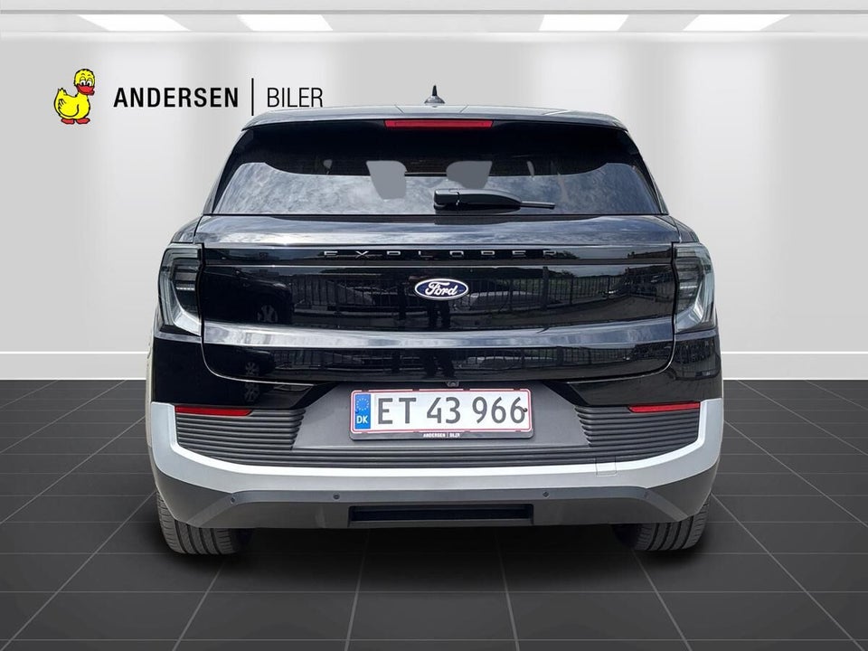 Ford Explorer 77 Premium Extended Range 5d
