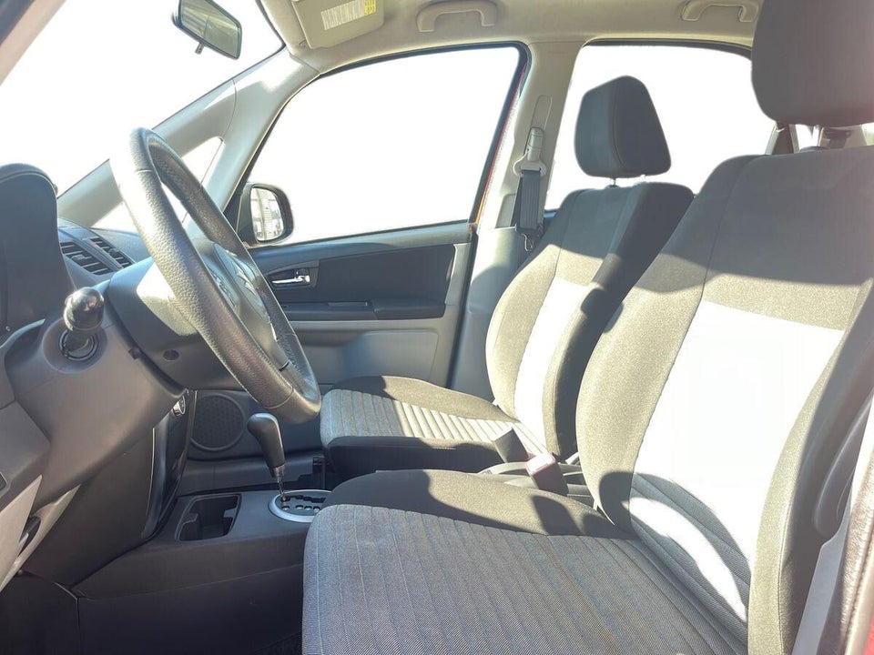Suzuki SX4 1,6 CombiBack GLX aut. 5d