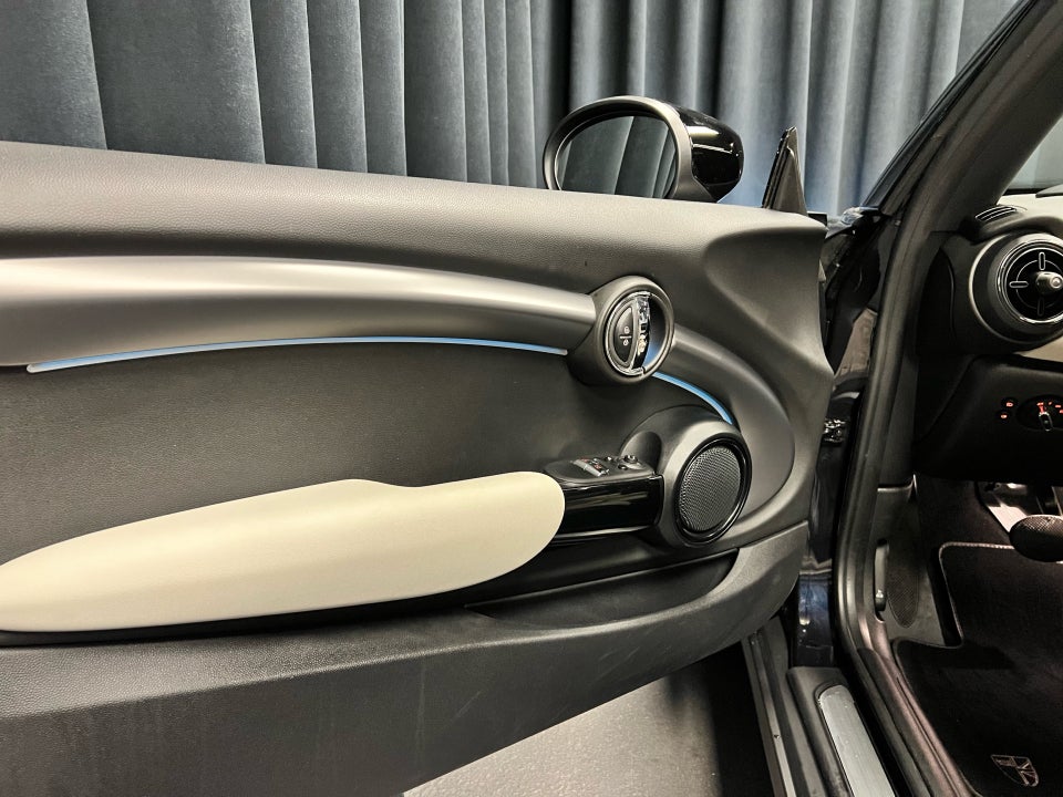 MINI Cooper SE Yours Trim 3d