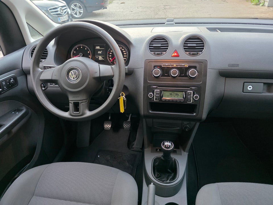 VW Caddy 1,2 TSi 85 Trendline 5d
