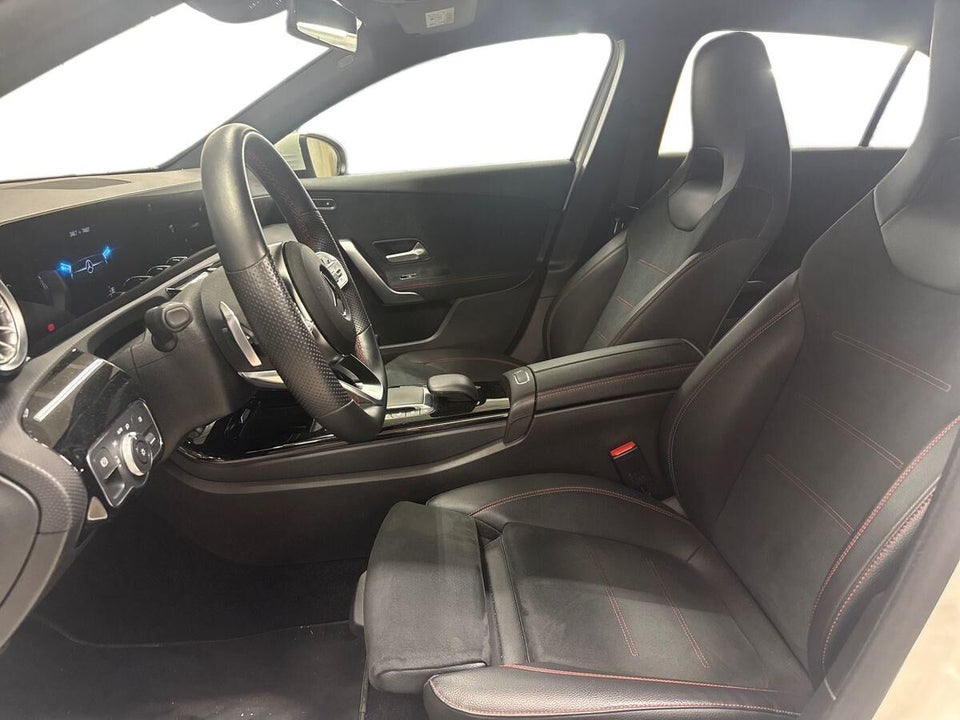 Mercedes A200 1,3 AMG Line aut. 5d