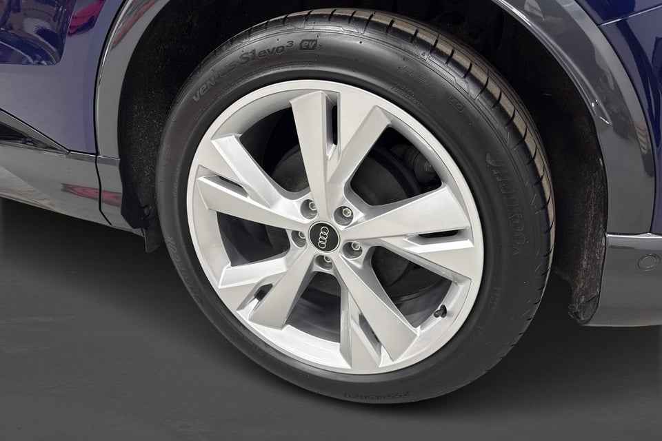 Audi Q4 e-tron 45 S-line Edition 5d