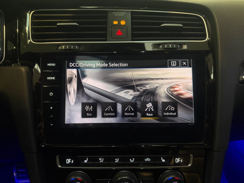 VW Golf VII 2,0 R DSG 4Motion 5d