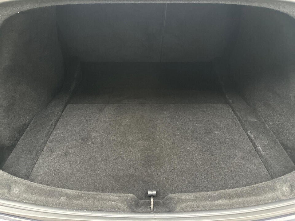 Tesla Model 3 Long Range AWD 4d