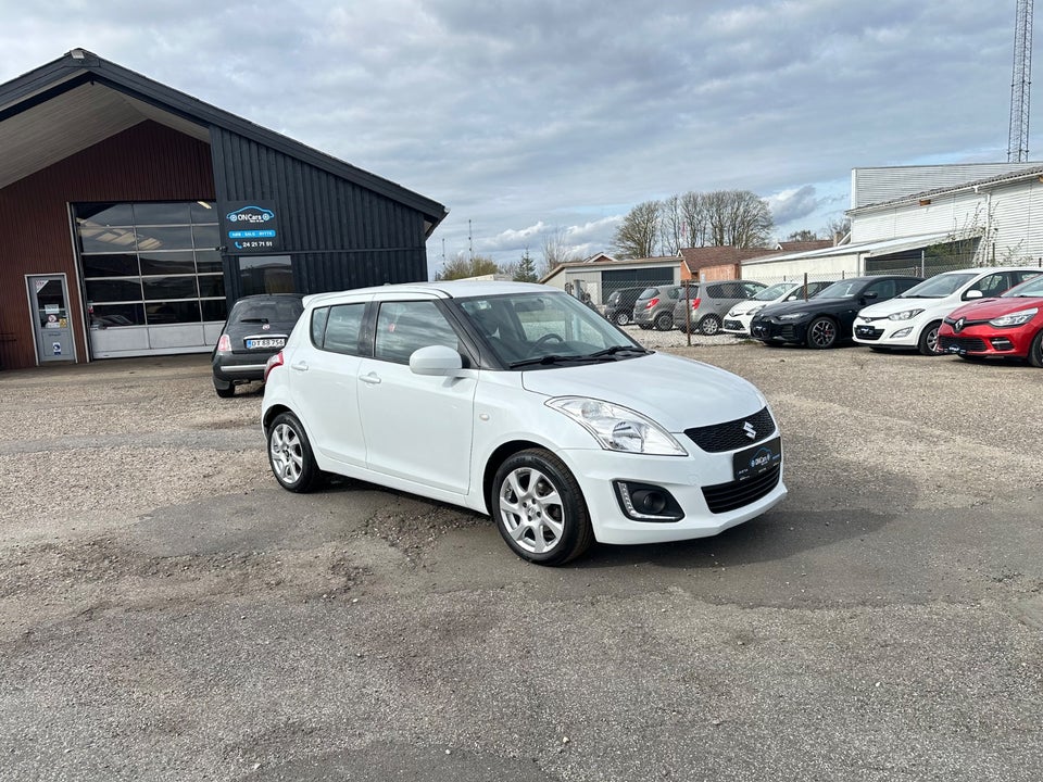 Suzuki Swift 1,2 Dualjet Exclusive 5d