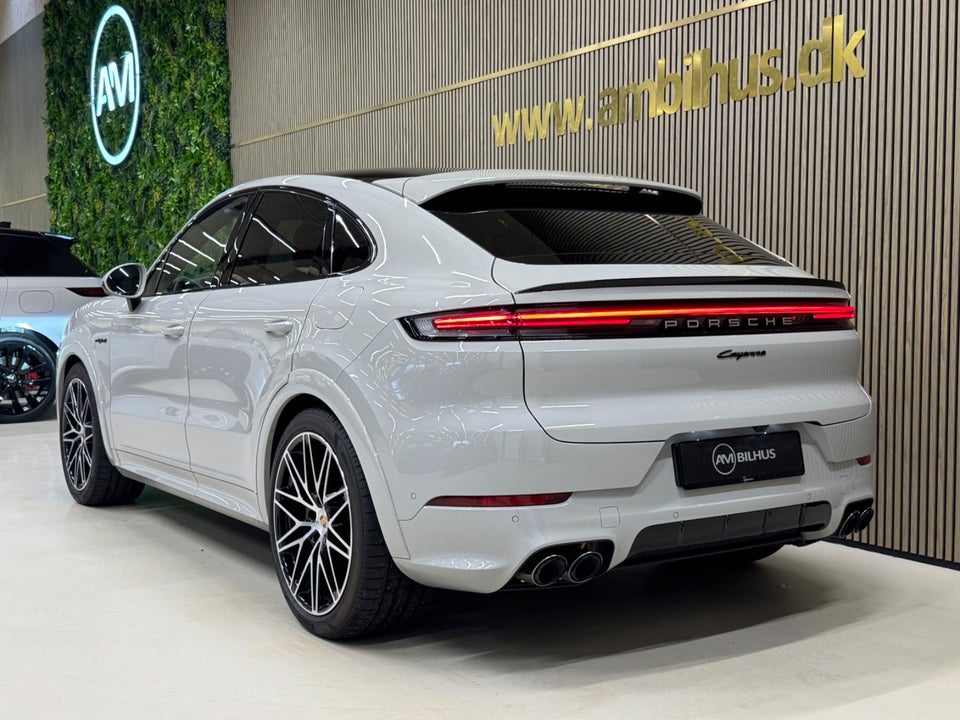 Porsche Cayenne 3,0 E-Hybrid Coupé Tiptr. 5d