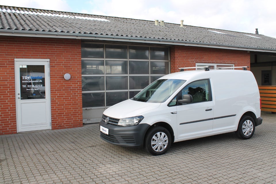 VW Caddy 2,0 TDi 102 BMT Van 4d