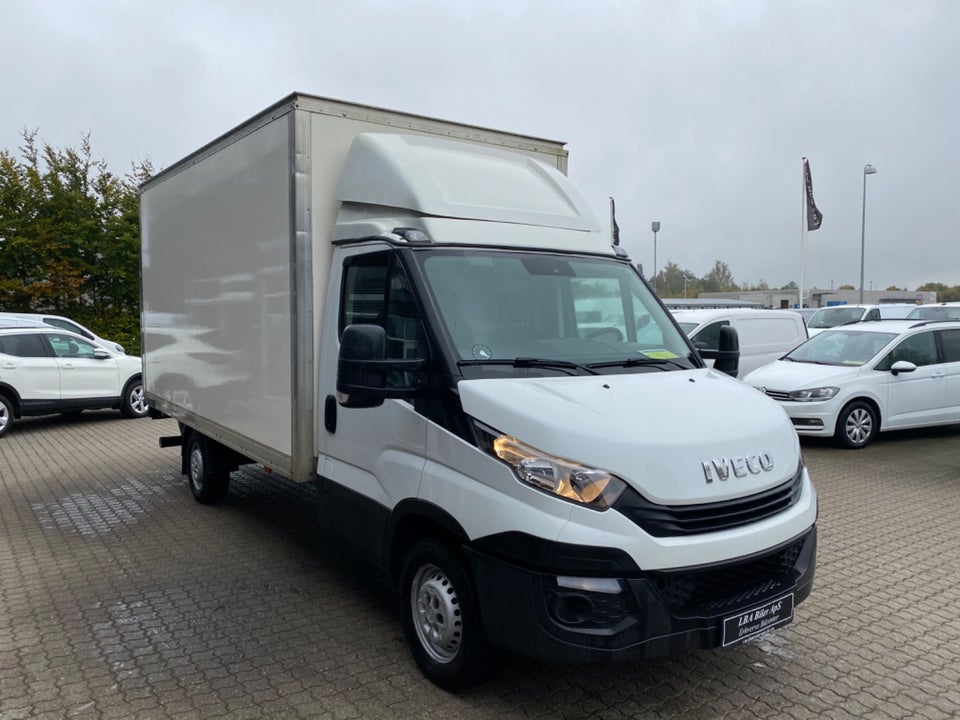 Iveco Daily 2,3 35S16 Alukasse m/lift