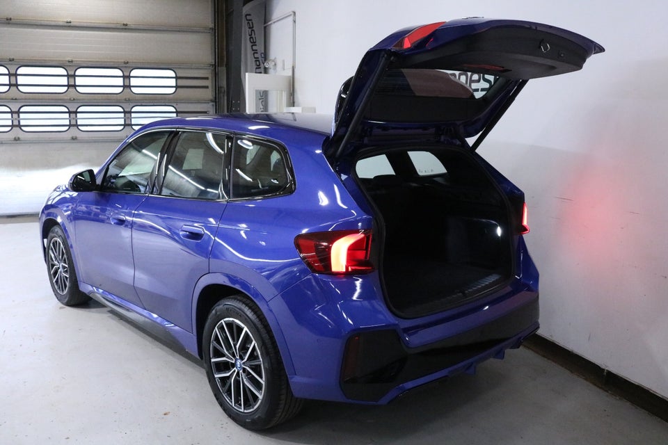 BMW iX1 eDrive20 M-Sport 5d