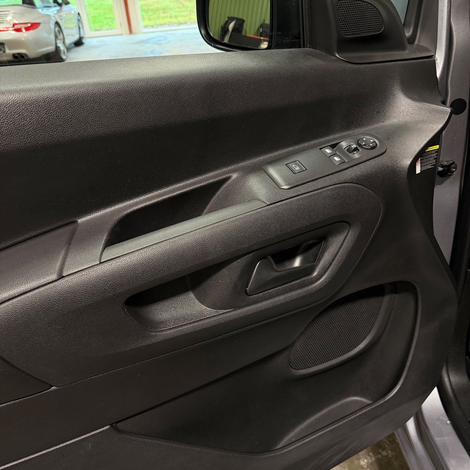 Peugeot Partner 1,5 BlueHDi 100 L2V2 Plus Van