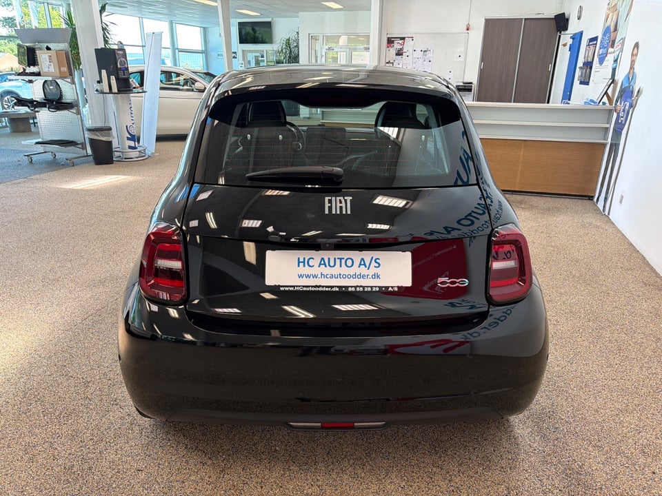 Fiat 500e 42  3d