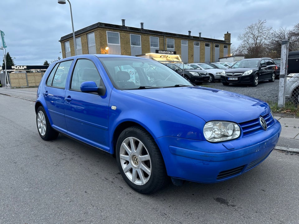 VW Golf IV 1,6 aut. 3d