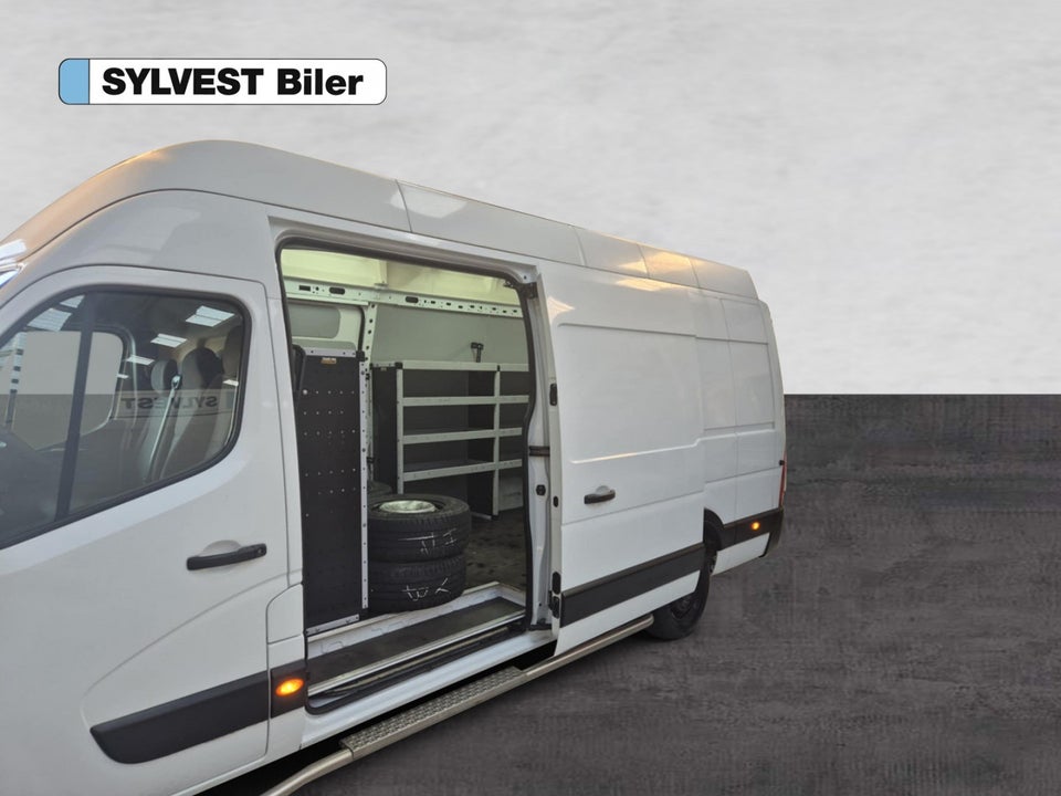 Renault Master IV T45 2,3 dCi 145 L3H3 Kassevogn RWD