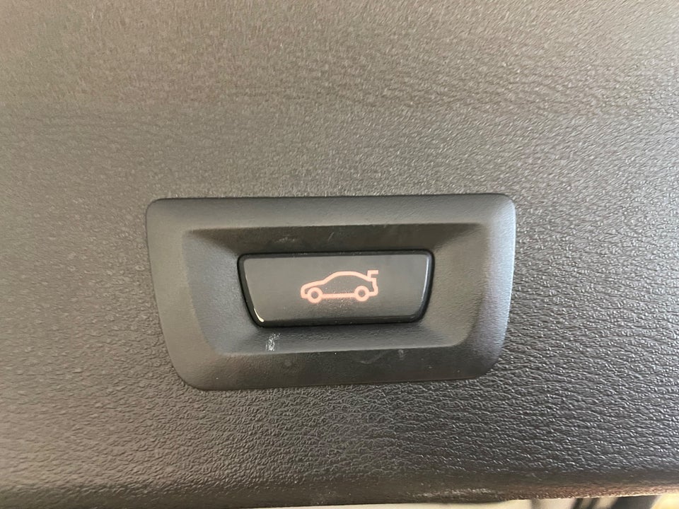 BMW X1 2,0 sDrive20d X-Line aut. 5d