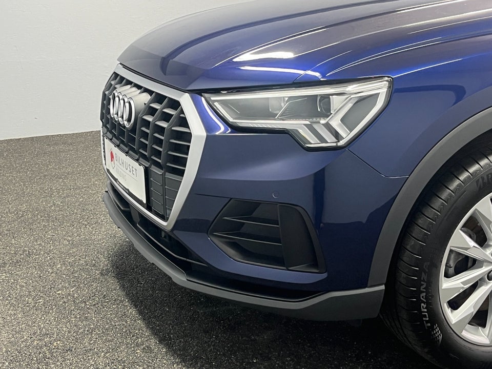 Audi Q3 45 TFSi e Attitude+ S-tr. 5d