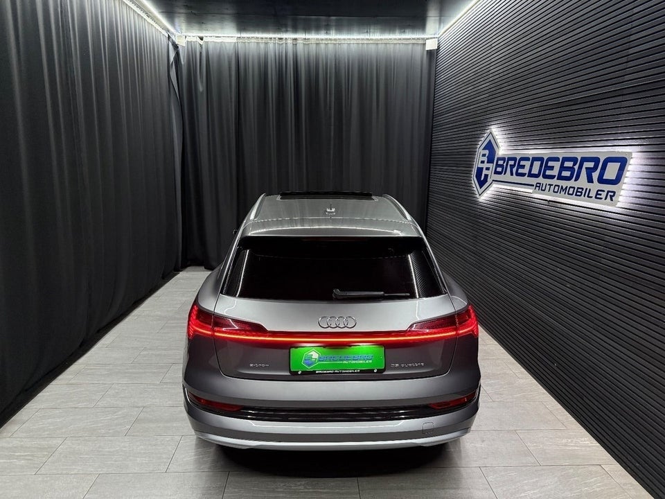 Audi e-tron 55 Advanced quattro 5d