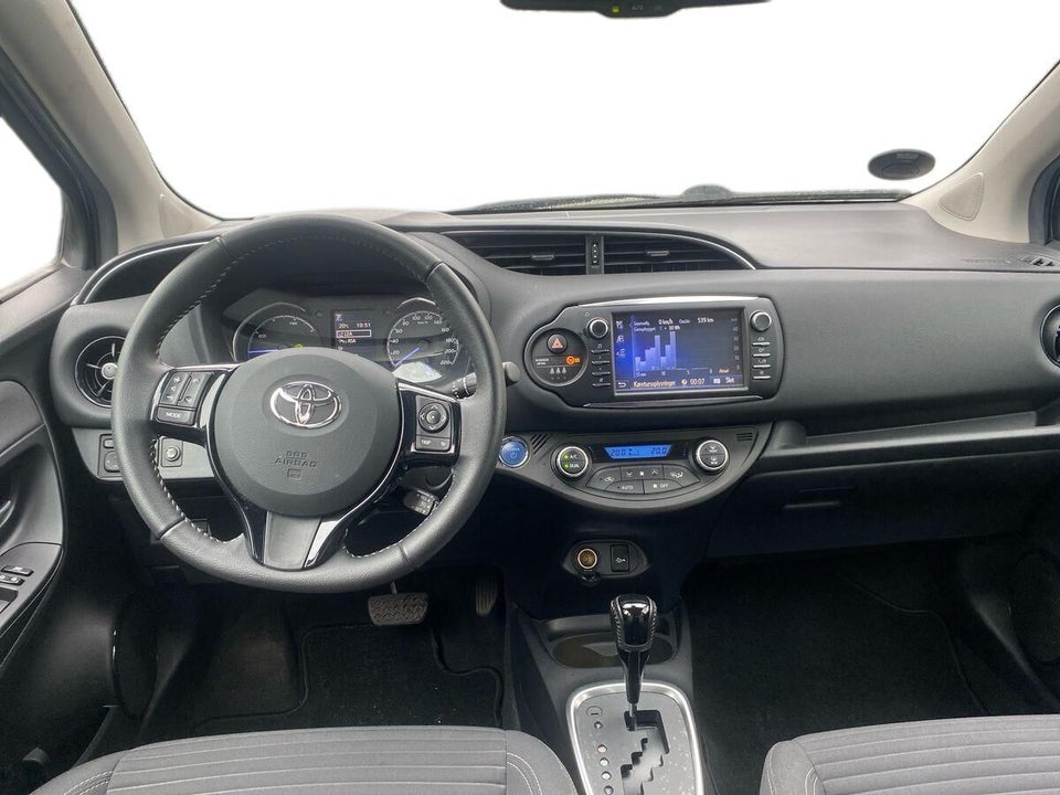 Toyota Yaris 1,5 Hybrid H3 Smart e-CVT 5d