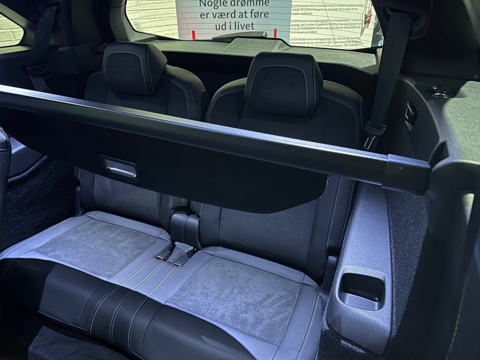 Peugeot e-5008 77 GT 7prs 5d