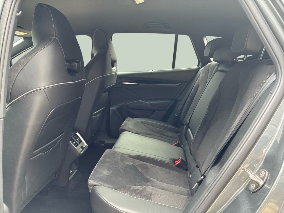 Skoda Enyaq 80 iV Sportline 5d