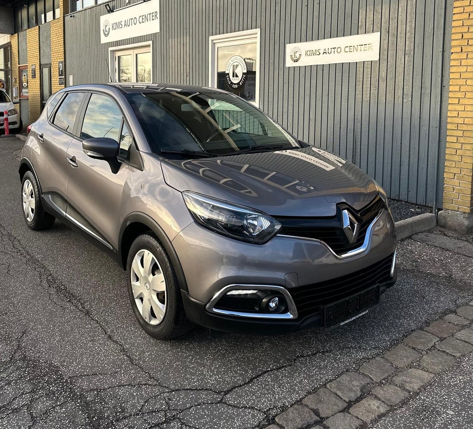 Renault Captur 1,5 dCi 90 Expression Navi Style 5d