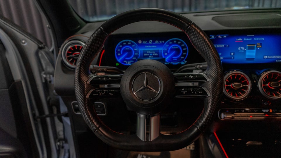 Mercedes EQB250+ AMG Line 7prs 5d