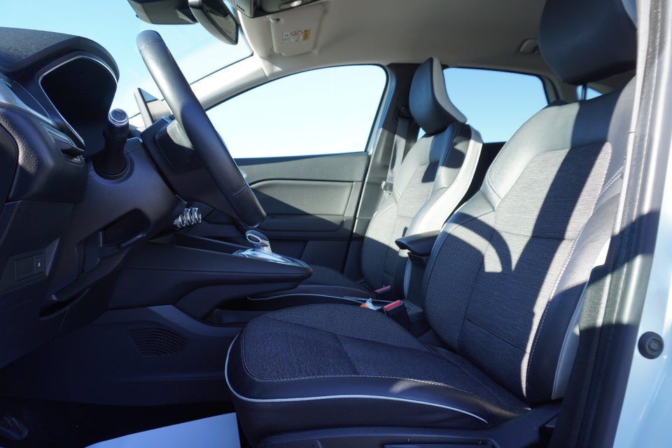 Renault Captur 1,6 E-Tech Intens 5d