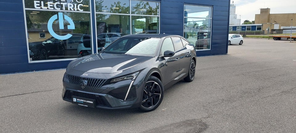 Peugeot 408 1,6 Hybrid GT EAT8 5d