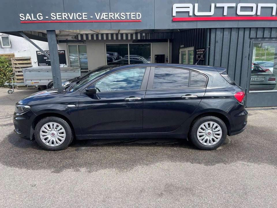 Fiat Tipo 1,4 T-Jet 120 Easy 5d