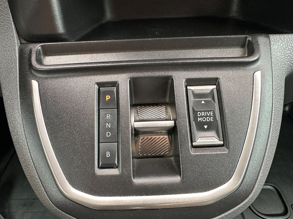 Peugeot e-Expert 75 L2 Plus Van