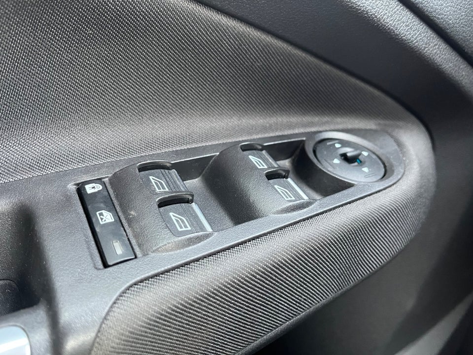 Ford C-MAX 1,0 SCTi 125 Titanium 5d