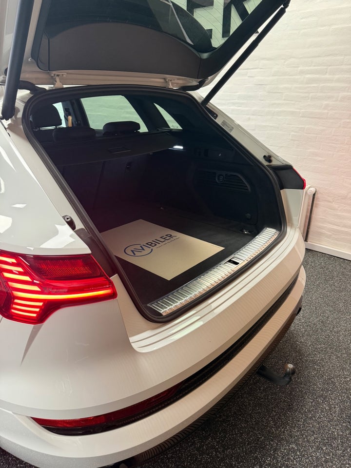 Audi e-tron 55 Black Edition S-line quattro 5d