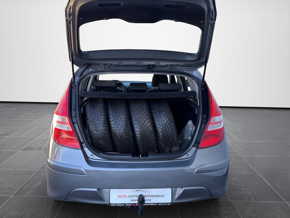 Hyundai i30 1,4 CVVT Comfort 5d