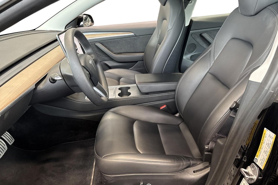 Tesla Model 3 Performance AWD 4d