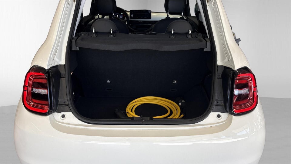 Fiat 500e 42 Icon 3d