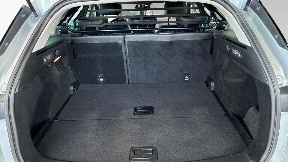 Renault Megane IV 1,3 TCe 140 Techno Sport Tourer EDC 5d