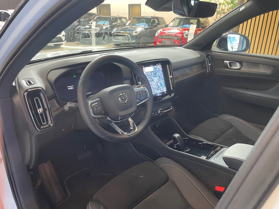 Volvo XC40 P6 ReCharge Core 5d