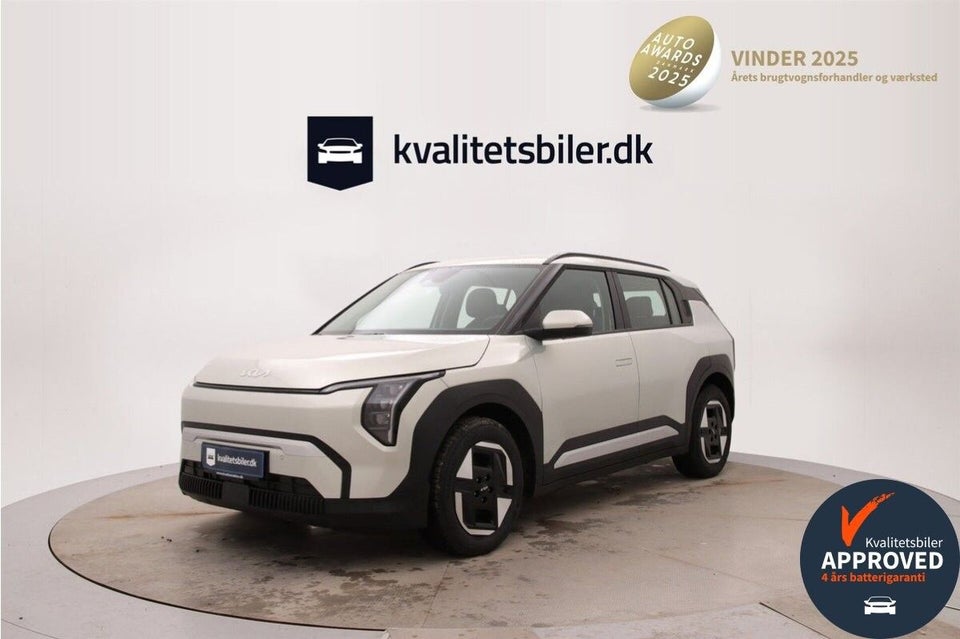 Kia EV3 58 Standard Range Access 5d