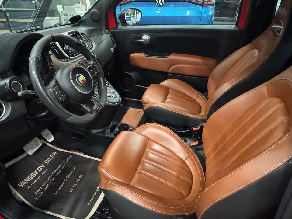 Abarth 595 1,4 T-Jet 180 Competizione aut. 3d