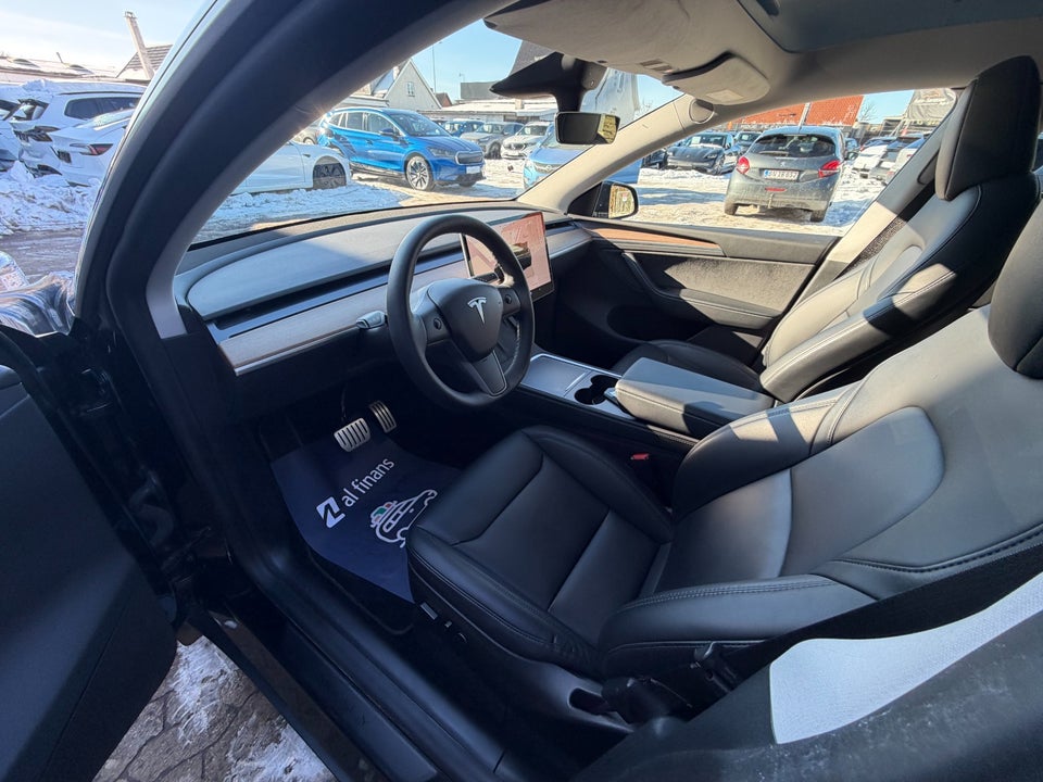 Tesla Model Y Performance AWD 5d