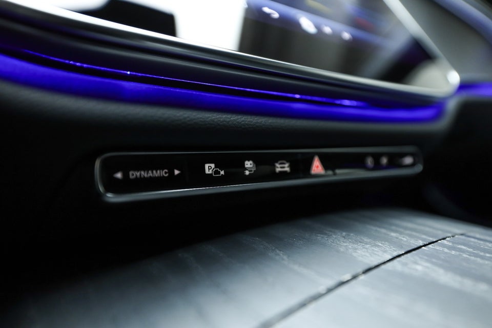 Mercedes E400 e 2,0 AMG Line aut. 4Matic 4d
