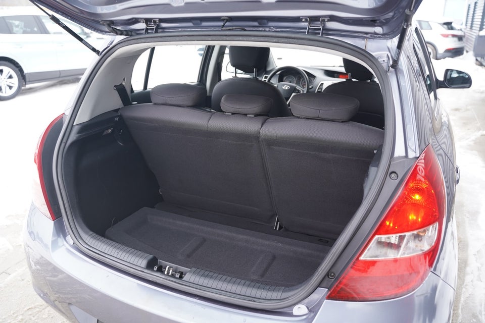 Hyundai i20 1,25 Classic 5d