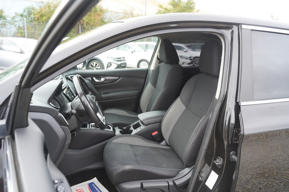 Nissan Qashqai 1,5 dCi 115 Acenta DCT Van 5d