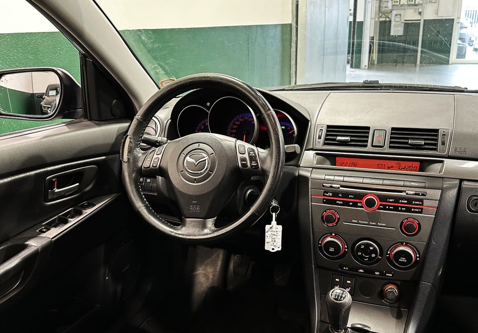 Mazda 3 2,0 Sport 5d