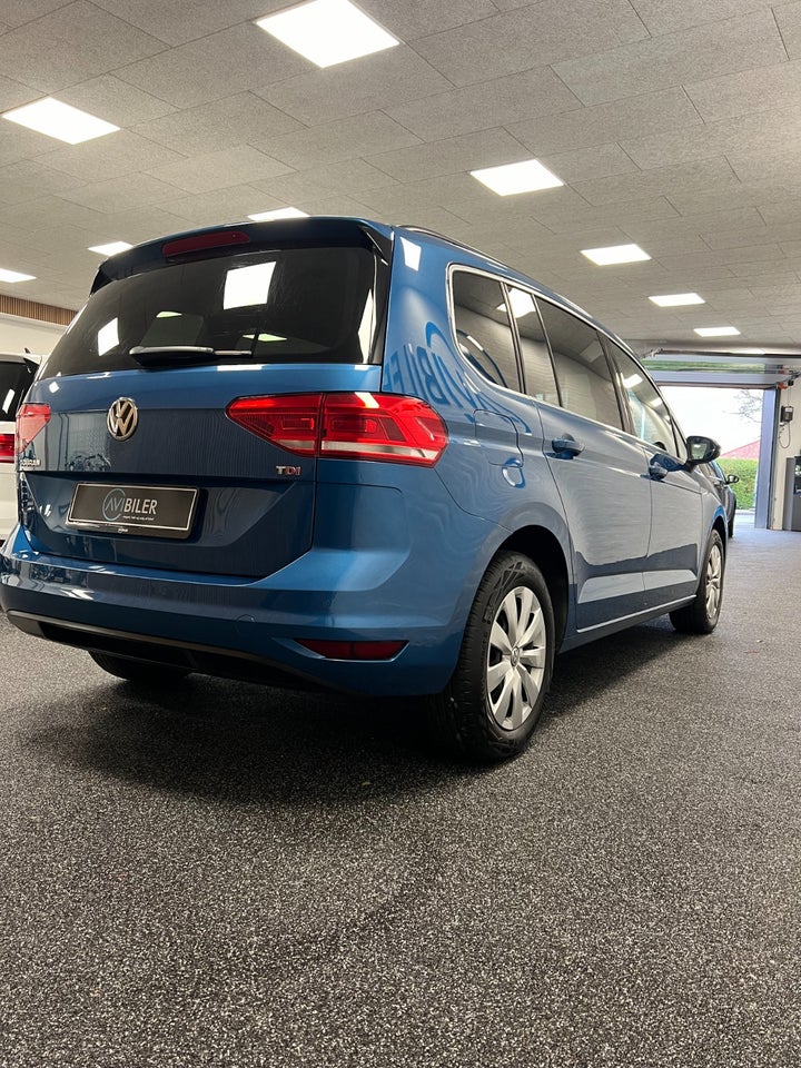 VW Touran 1,6 TDi 115 Comfortline DSG 7prs 5d