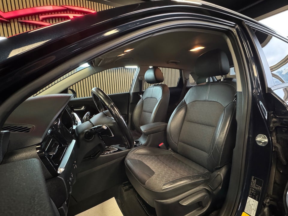Kia Niro 1,6 PHEV Advance DCT 5d