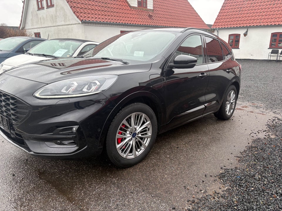 Ford Kuga 2,5 PHEV ST-Line X CVT 5d