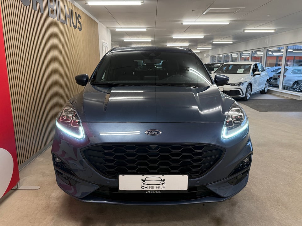 Ford Kuga 2,5 PHEV ST-Line X CVT 5d